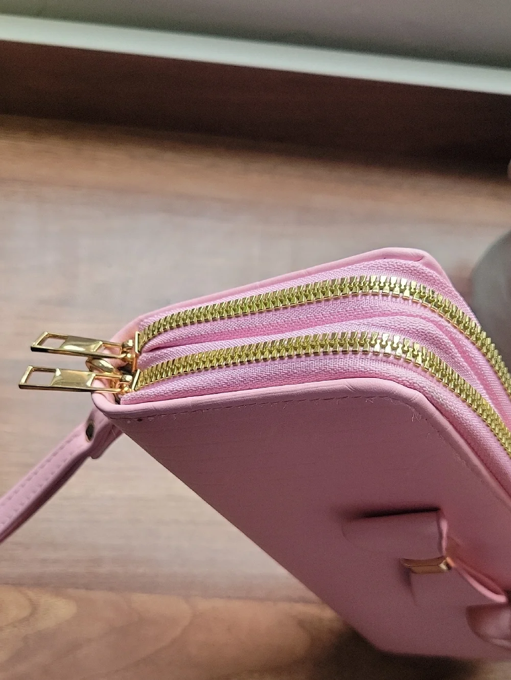 Light Pink Bow And Heart Zip-Around Wristlet Wallet
